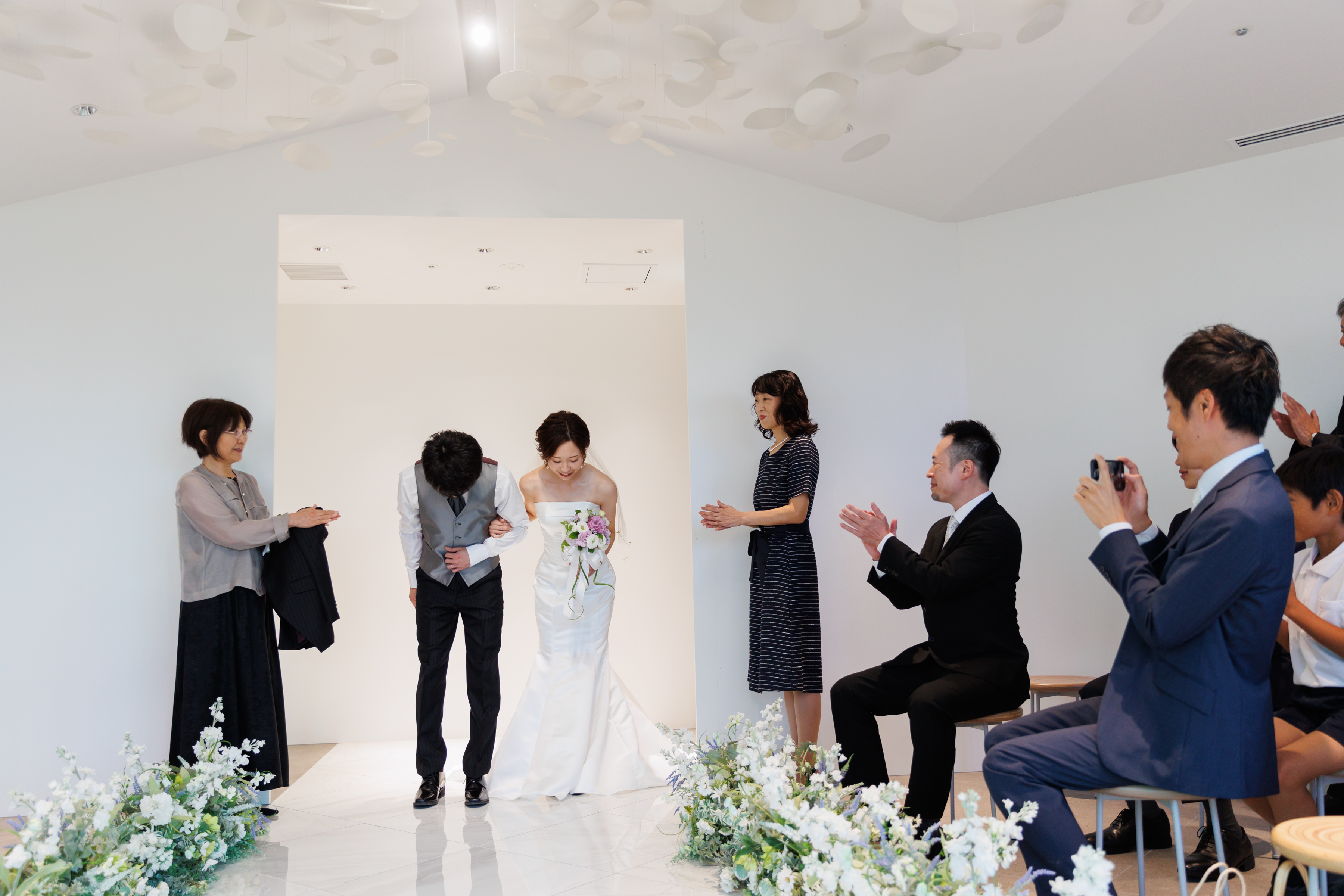 ゲストを呼んで叶えるフォトウェディング♪